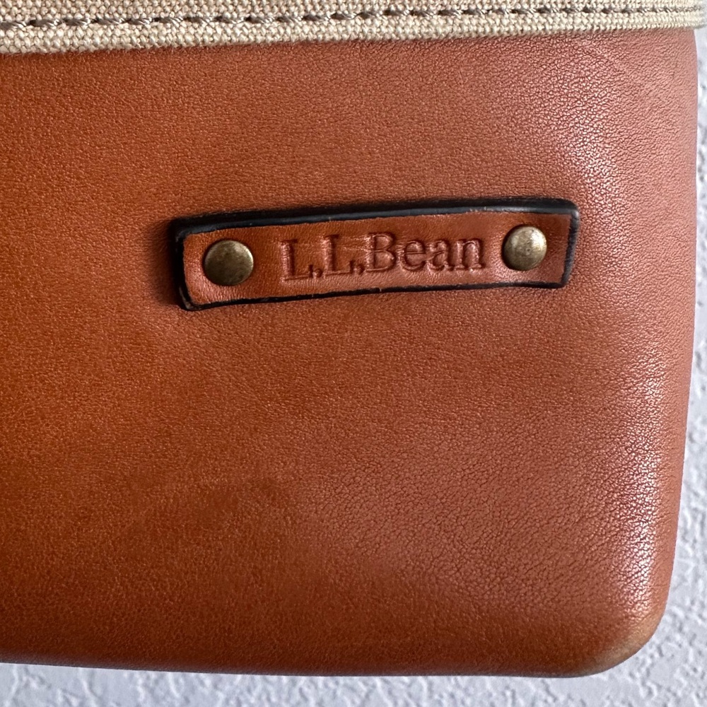 L.L.Bean Waxed Canvas Crossbody. Cotton Canvas Bag Leather Trim. - Picture 6 of 11